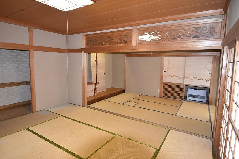 大型住居　滝川市大町6丁目 内観