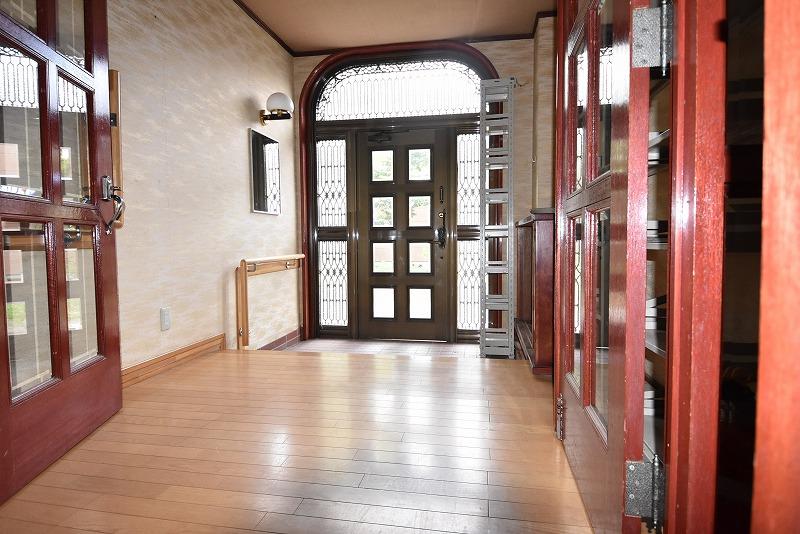 大型住居　滝川市大町6丁目 内観