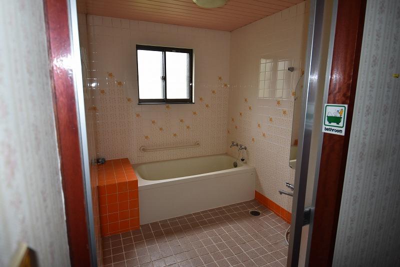 大型住居　滝川市大町6丁目 内観