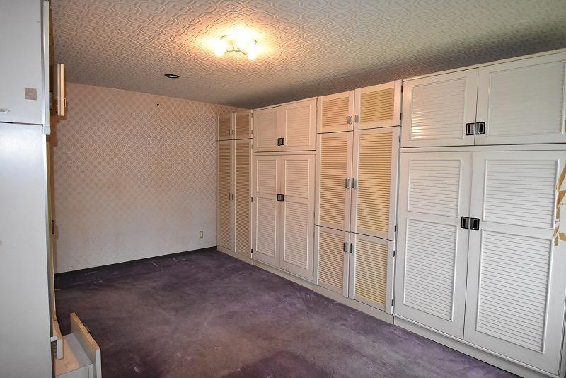 大型住居　滝川市大町6丁目 内観