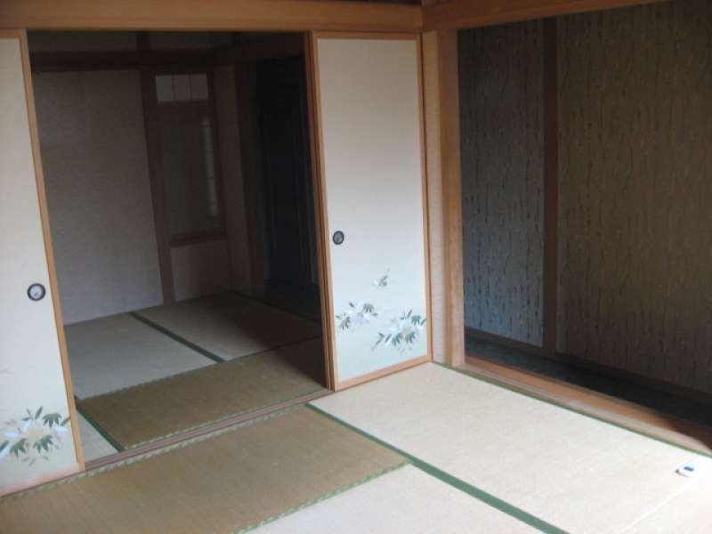 一棟ビル　KKビル 内観