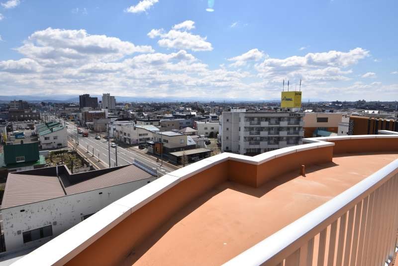 事務所・住居　豊岡4条2丁目 内観
