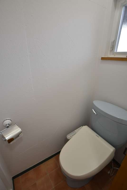 収益　花々館 内観