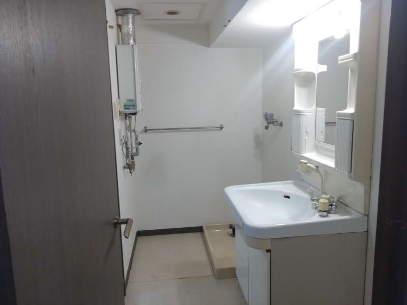 MS　エスセーナ春光 内観