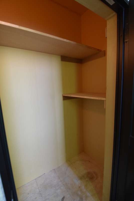 収益　ブルーソール 内観