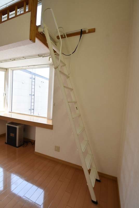 収益　ブルーソール 内観