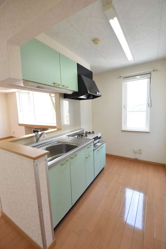 収益　ブルーソール 内観