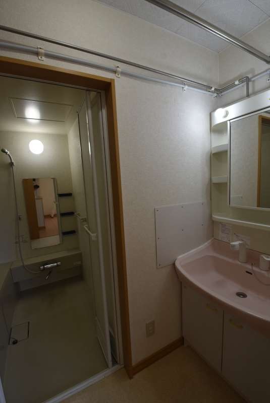 収益　ブルーソール 内観