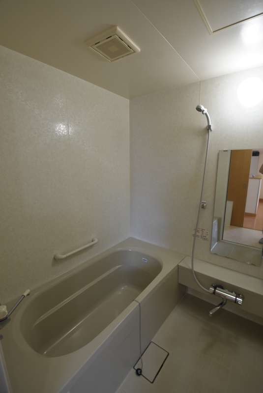 収益　ブルーソール 内観