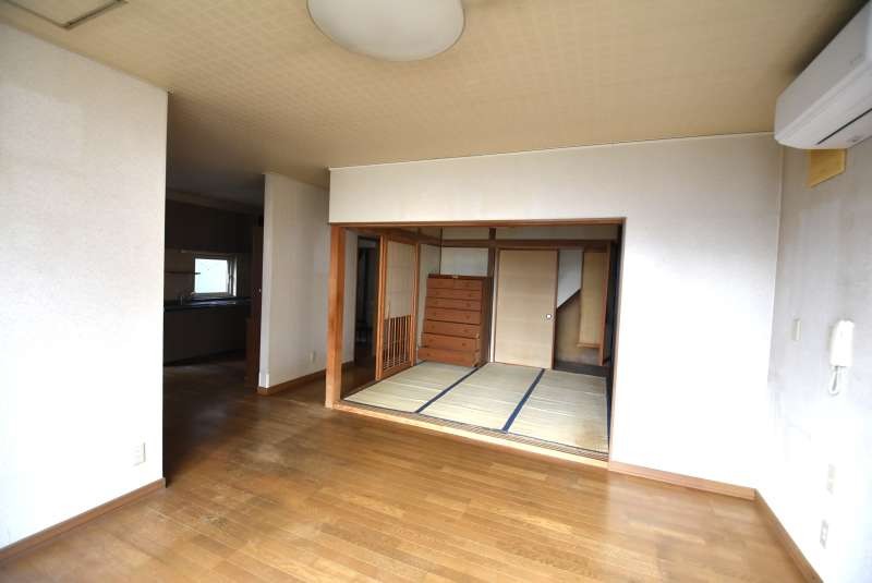 戸建　豊岡8条2丁目 内観