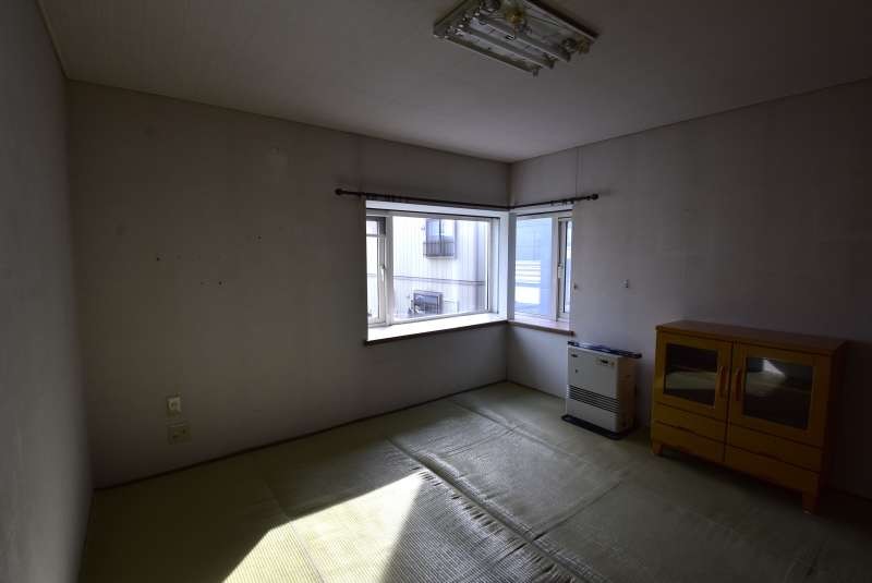 戸建　豊岡8条2丁目 内観