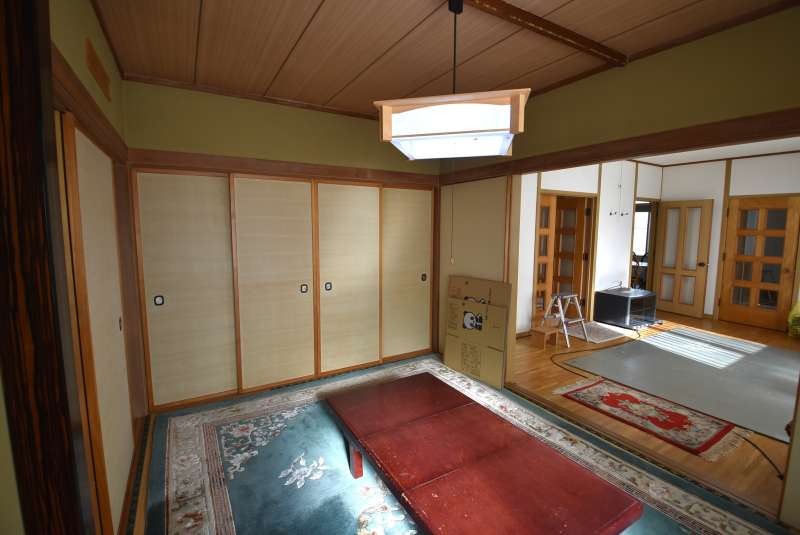 戸建　東8条1丁目 内観