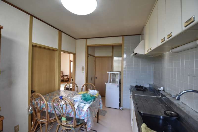 戸建　東8条1丁目 内観
