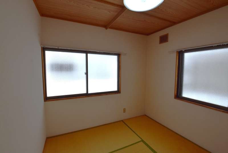 戸建　神楽岡6条4丁目 内観