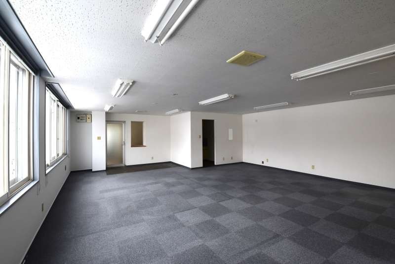 収益　9条通15丁目一棟ビル 内観