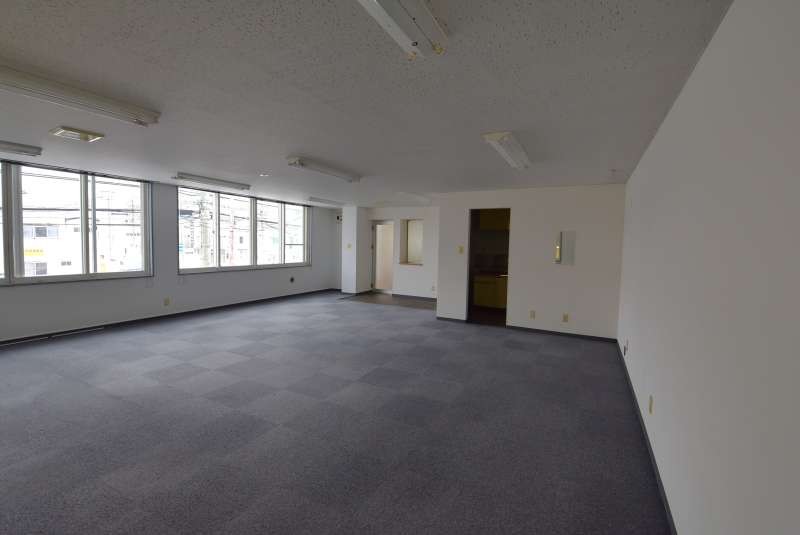 収益　9条通15丁目一棟ビル 内観