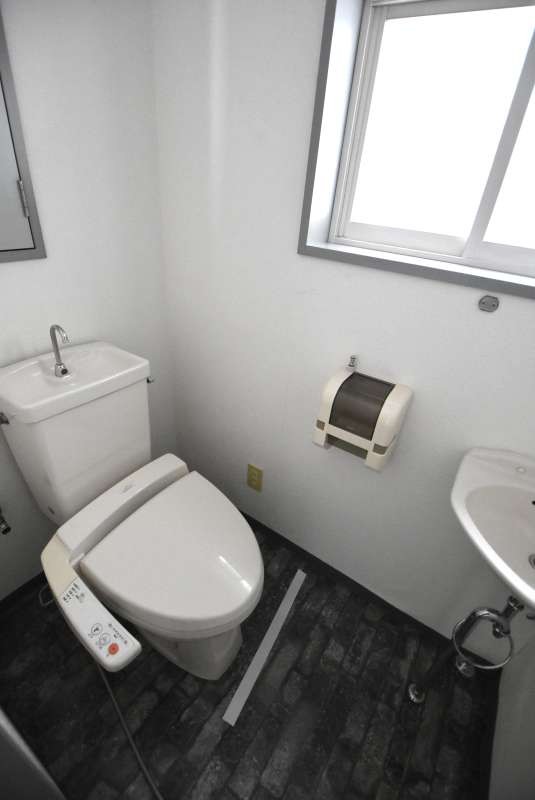 収益　9条通15丁目一棟ビル 内観