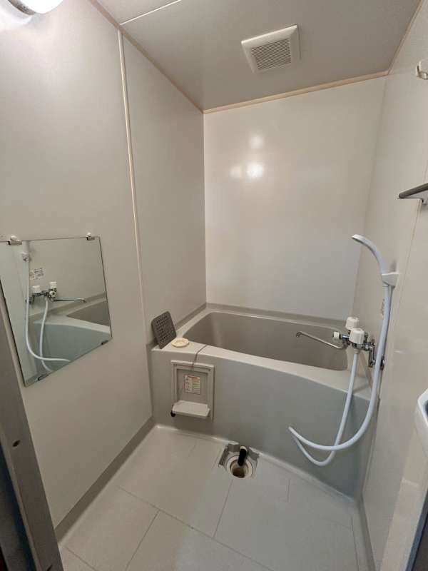 収益　プレステージ 内観