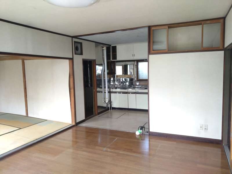 戸建　東5条9丁目 内観